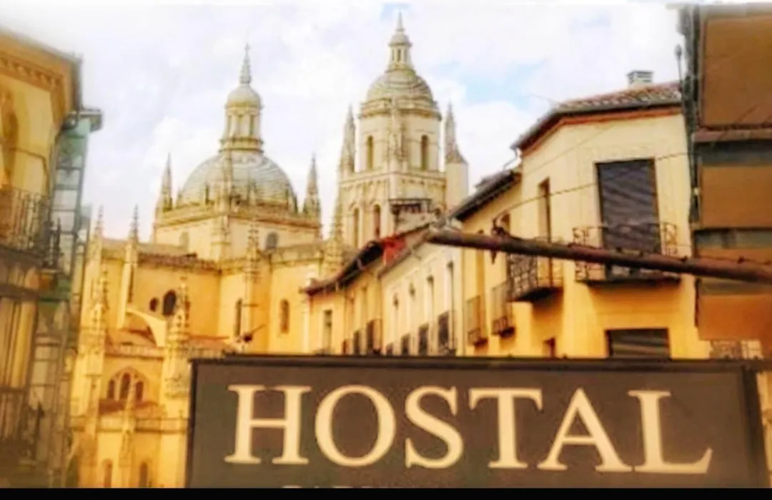 Hostal Plaza-1